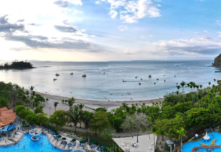 Exclusive Beach Day Tour From San José